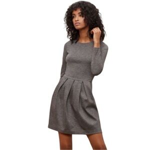 Aritzia Talula Tartine Ponte Knit Fit Flare Dress Gray Long Sleeve Size 2 Pocket